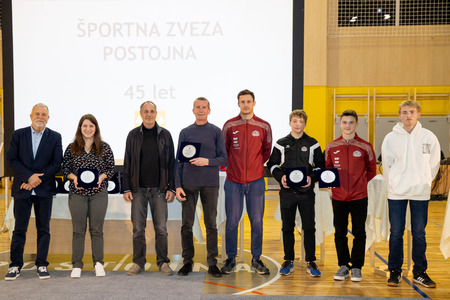245 sportnik leta 